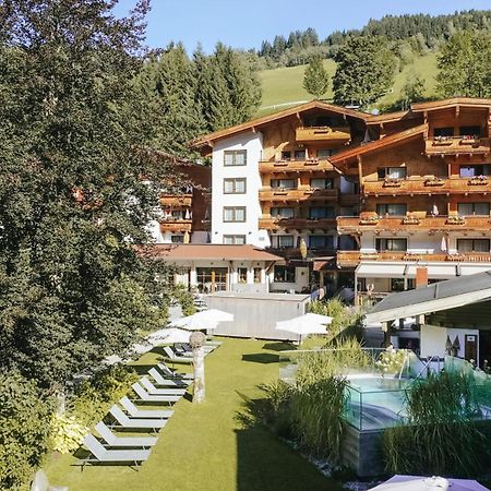 Hotel Die Sonne Σάαλμπαχ-Χίντεργκλεμ Εξωτερικό φωτογραφία