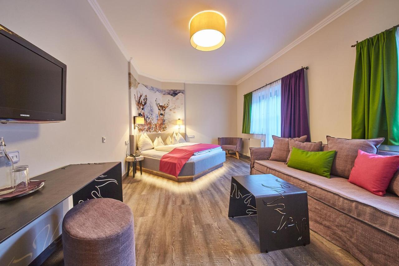 Hotel Die Sonne Σάαλμπαχ-Χίντεργκλεμ Εξωτερικό φωτογραφία