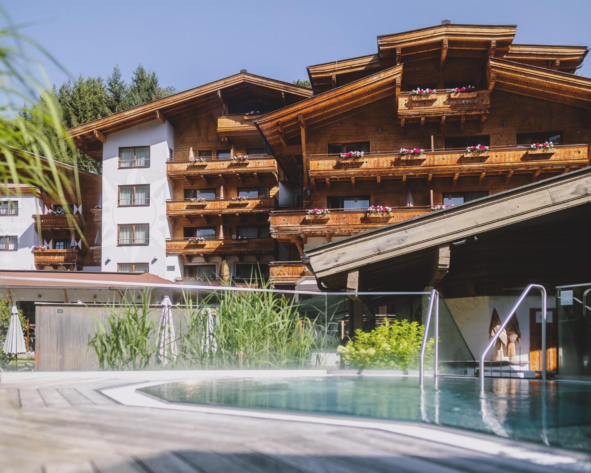 Hotel Die Sonne Σάαλμπαχ-Χίντεργκλεμ Εξωτερικό φωτογραφία