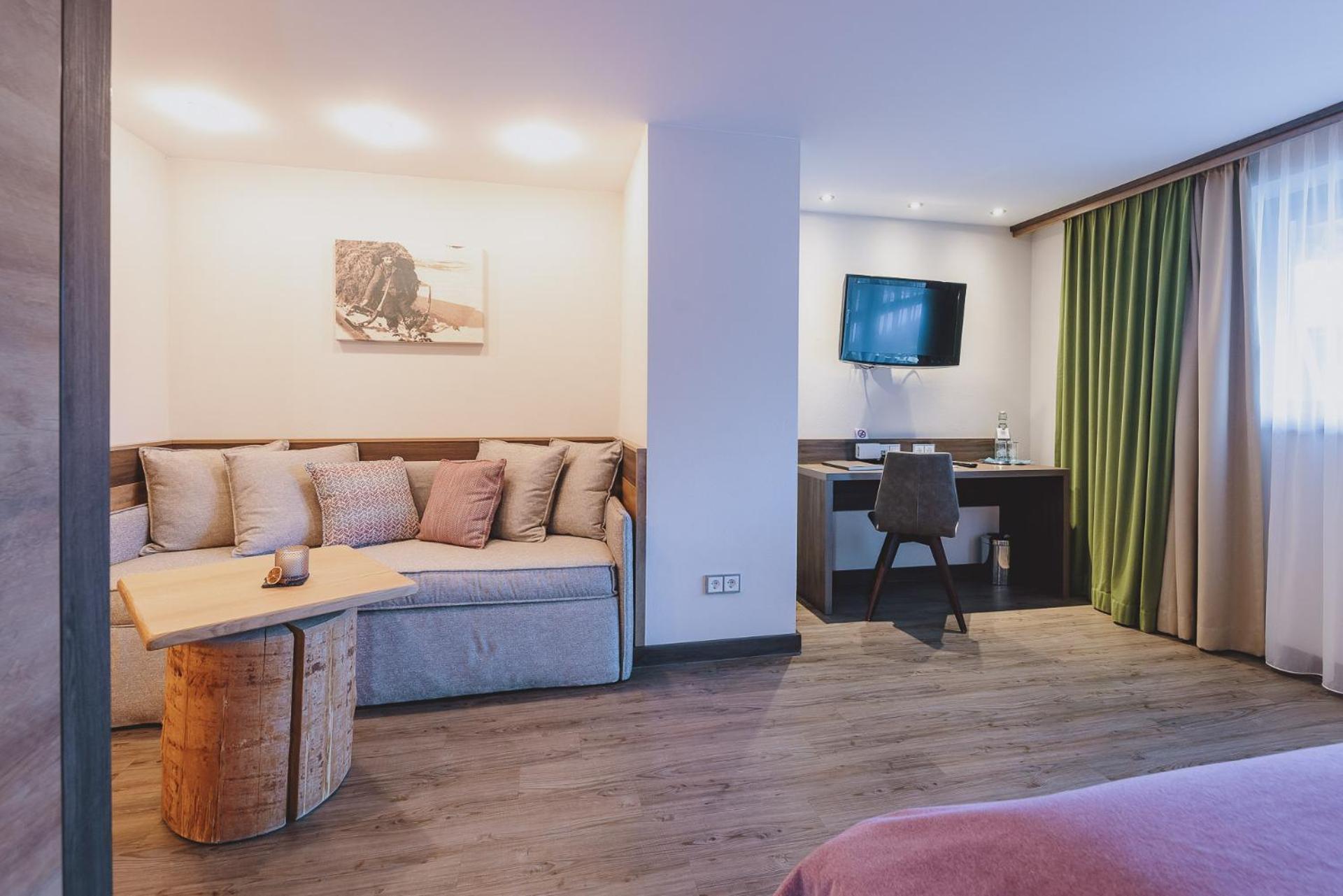 Hotel Die Sonne Σάαλμπαχ-Χίντεργκλεμ Εξωτερικό φωτογραφία